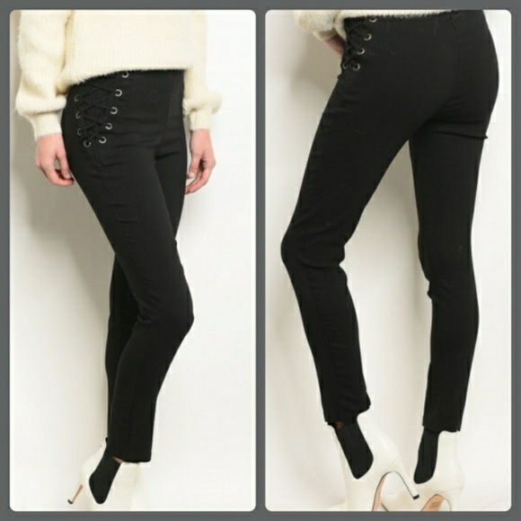 Side Lace-Up Pants - Highwasted - Picture 4 of 4